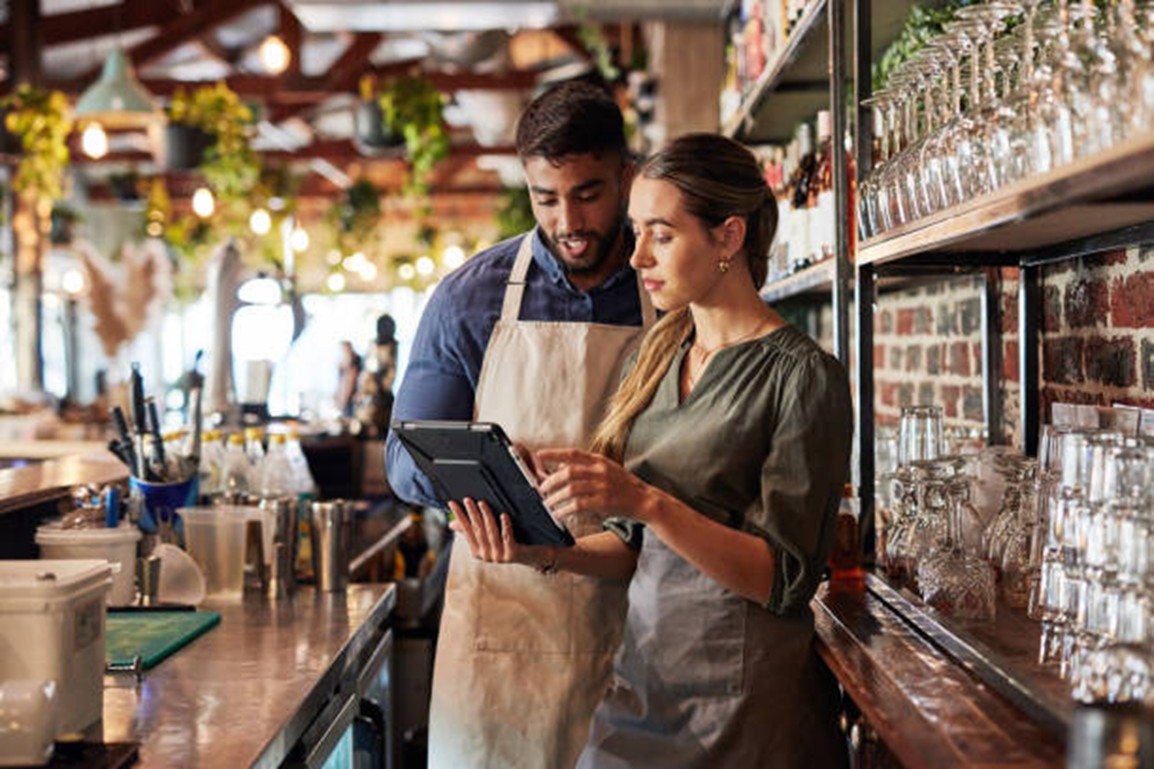 Diseño web para restaurantes en Barcelona: crea una web que atraiga clientes y reservas
